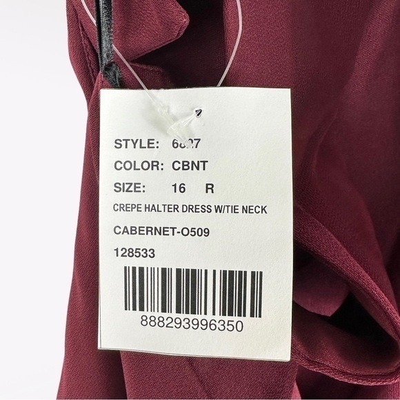 Homecoming Dress Gown Formal Event Dance After Six Halter in Cabernet Size 16 - Picture 4 of 5